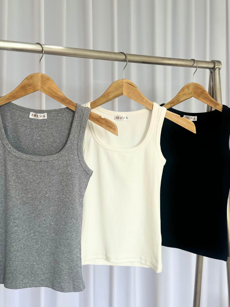 Esara Ribbed Top