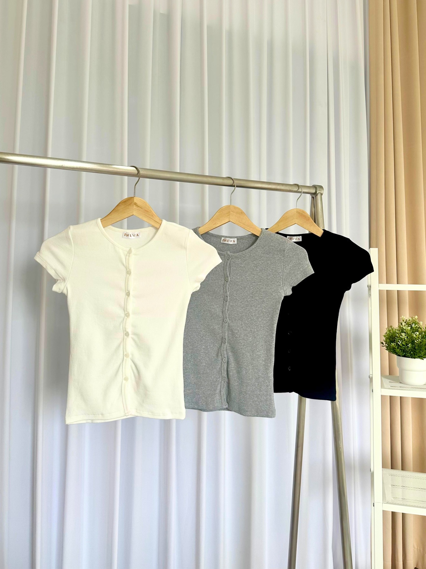 Bella Ribbed Top