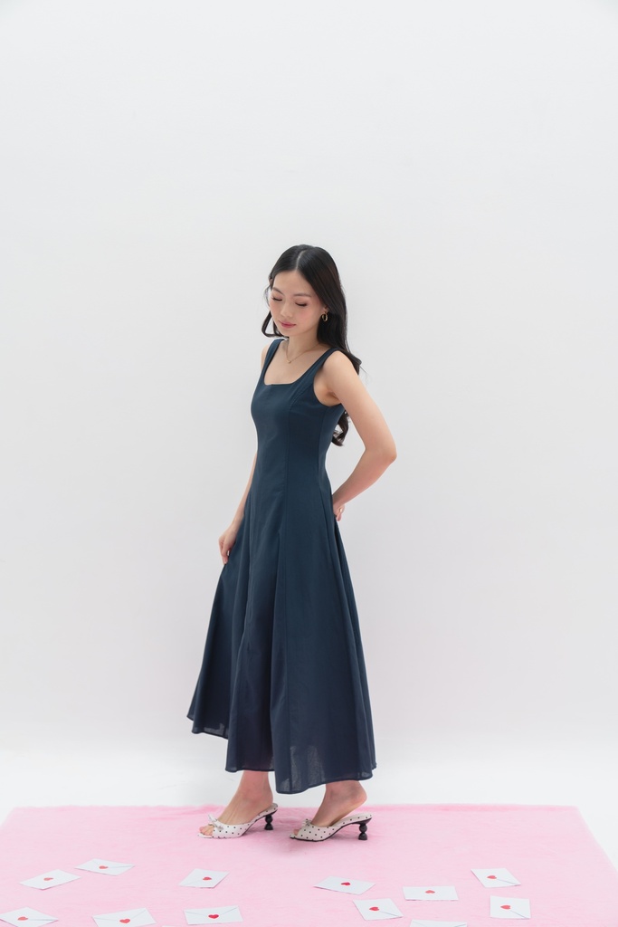 [INS03-0017-NAVY/S] Marie Long Dress (S)