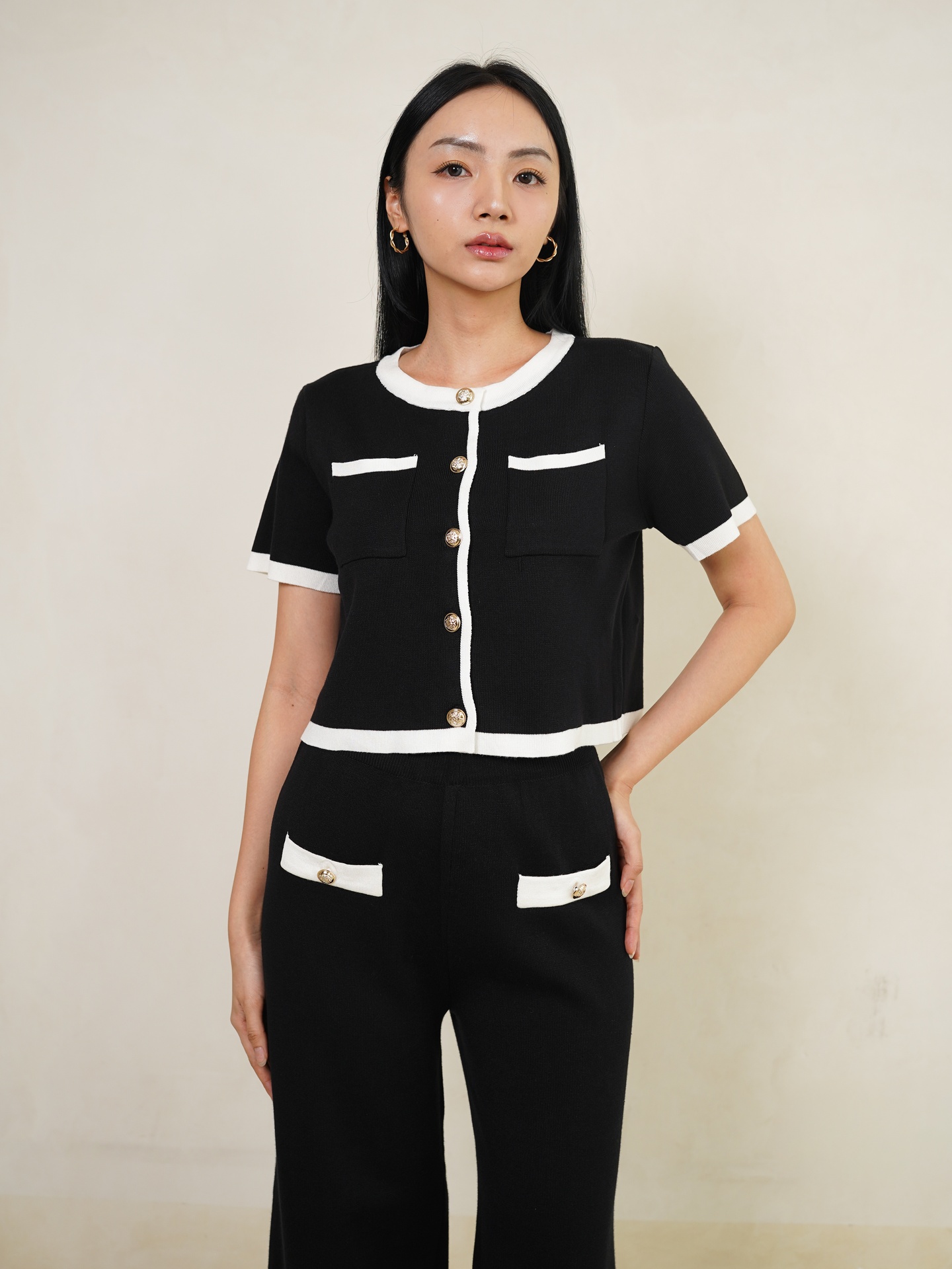 [INS03-0006-BLACK/ALL] Callya Knit Top 