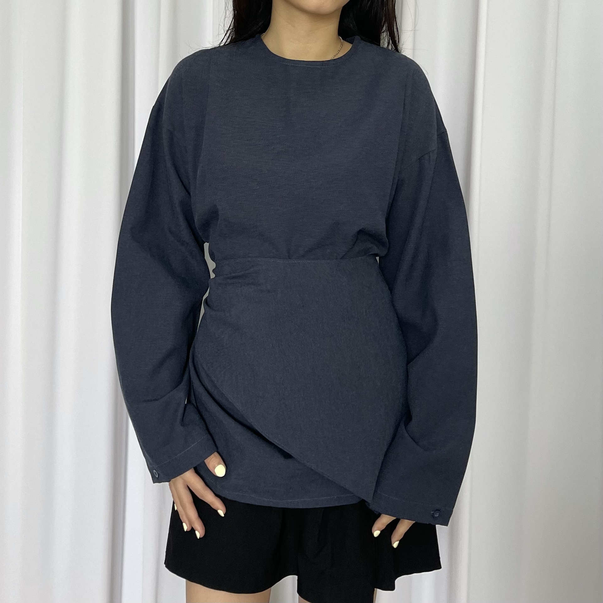 [INS98-0003-BLACK] Shelle Oversized Top