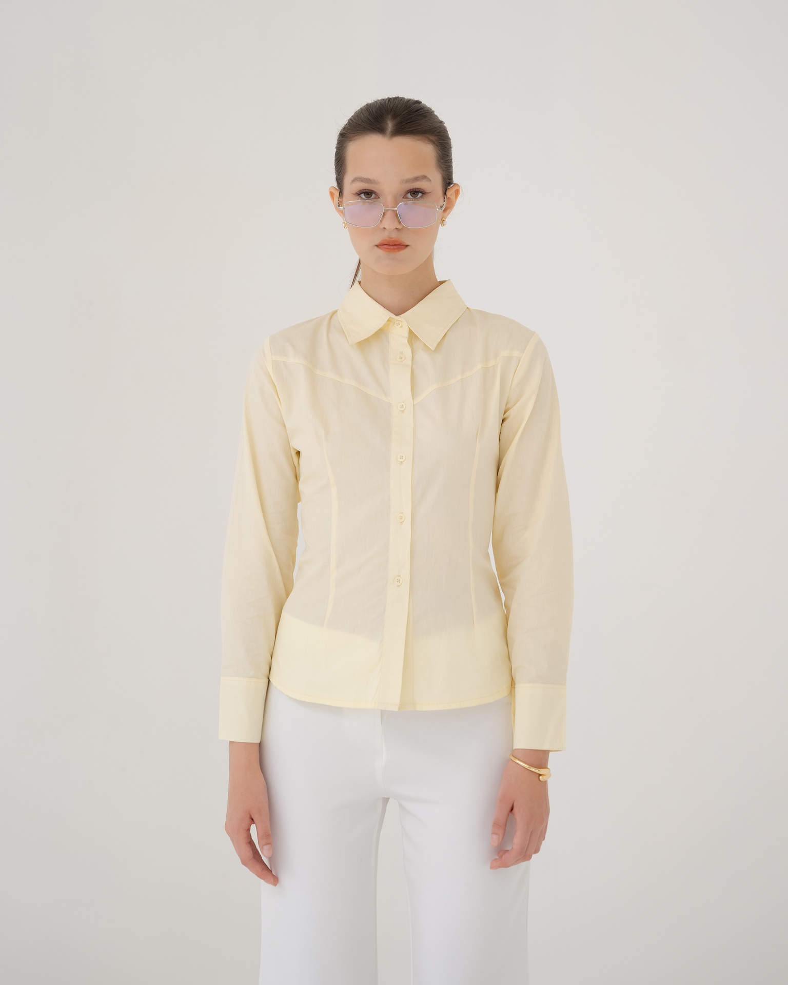 [INS98-0012-BUTTER] Jennie Fitted Shirt